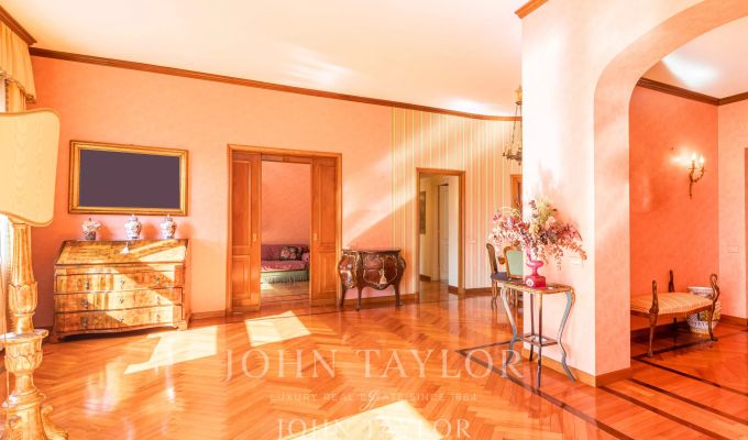 Sale Apartment Milano