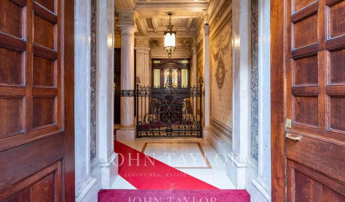 Sale Apartment Milano