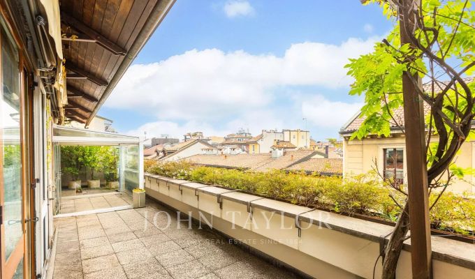 Sale Apartment Milano