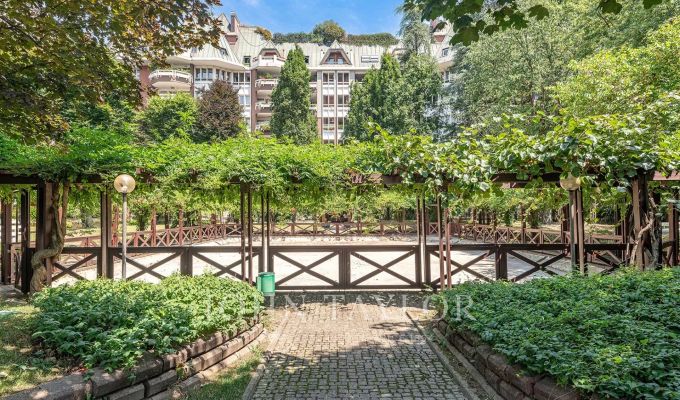 Sale Apartment Milano