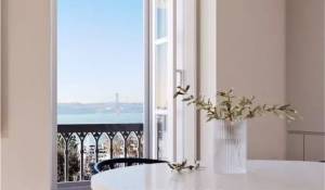 Sale Apartment Misericórdia