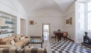 Sale Apartment Misericórdia