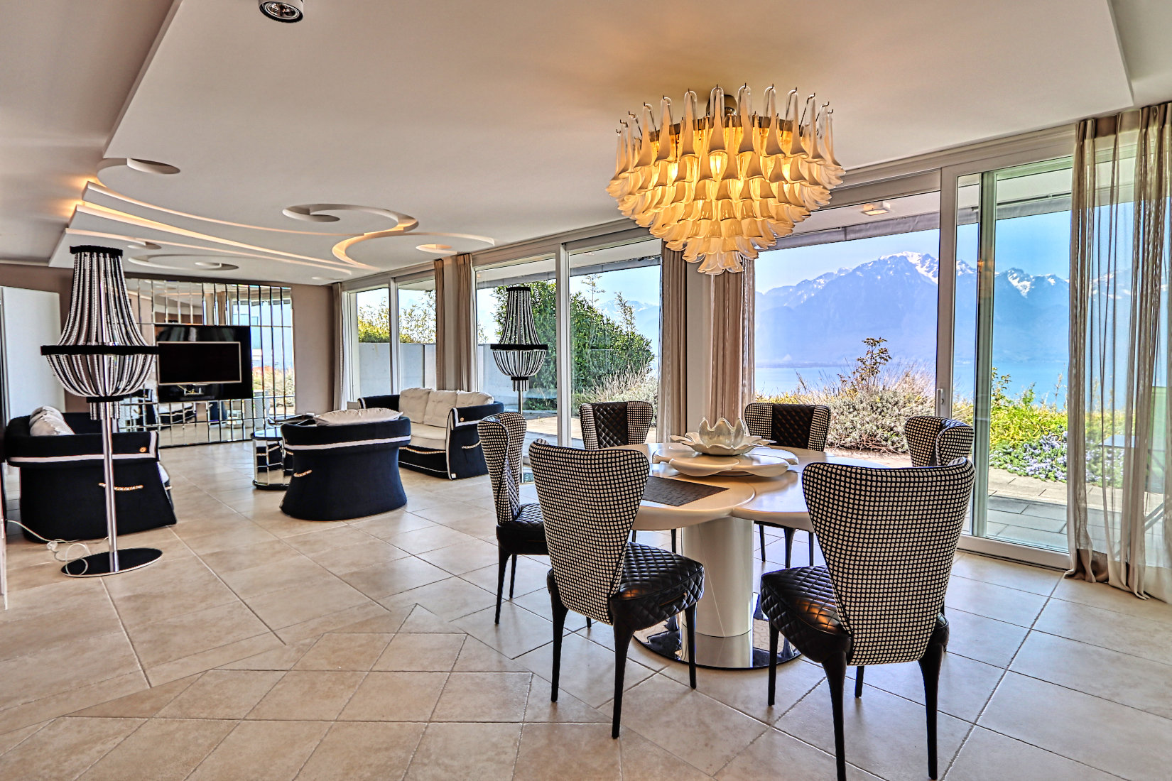 Ad Sale Apartment Montreux (1820), 5 Rooms refV0127MX