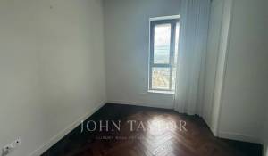 Sale Apartment Mouttagiaka