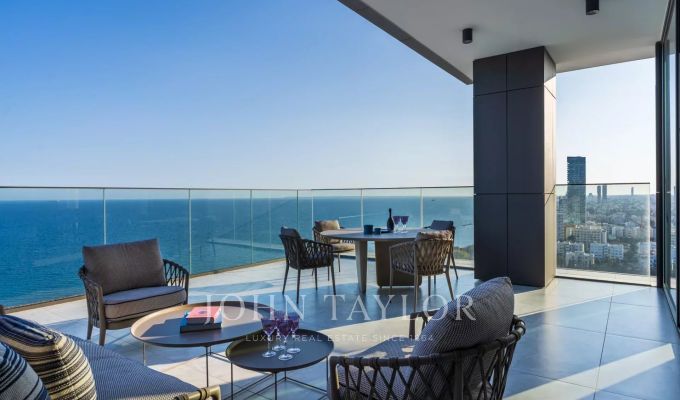 Sale Apartment Mouttagiaka