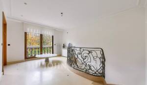 Sale Apartment Neuilly-sur-Seine