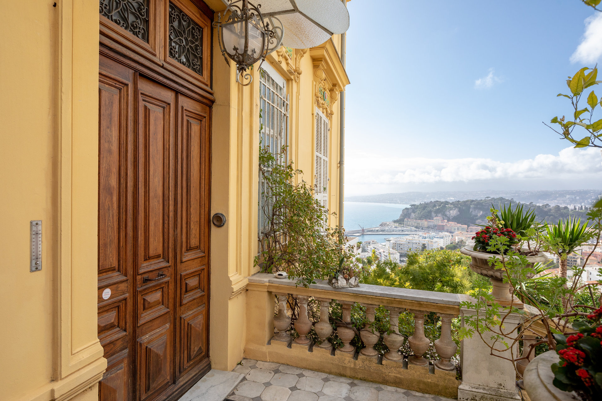 Ad Sale Apartment Nice (06300), 7 Rooms refV1380SJ