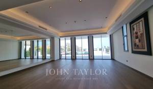 Sale Apartment Parekklisia