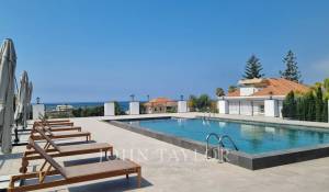 Sale Apartment Parekklisia