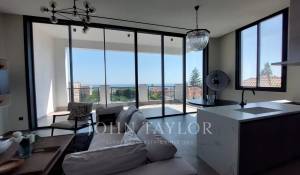 Sale Apartment Parekklisia