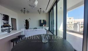 Sale Apartment Parekklisia