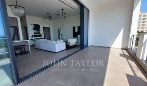 Sale Apartment Parekklisia