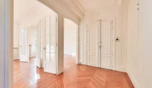 Sale Apartment Paris 16ème