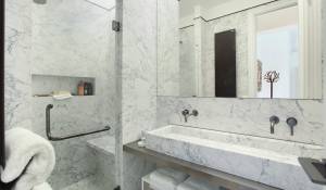 Sale Apartment Paris 16ème