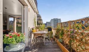 Sale Apartment Paris 16ème