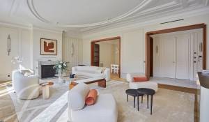 Sale Apartment Paris 16ème