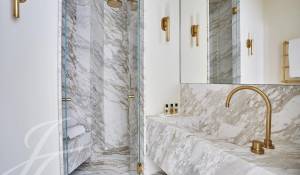 Sale Apartment Paris 16ème