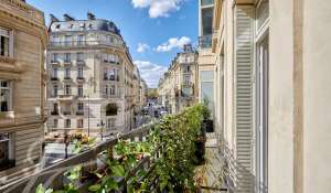 Sale Apartment Paris 16ème