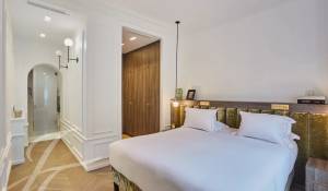 Sale Apartment Paris 16ème