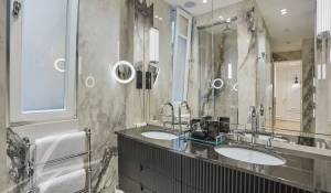 Sale Apartment Paris 16ème