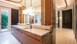 Sale Apartment Paris 16ème