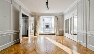 Sale Apartment Paris 16ème