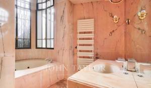 Sale Apartment Paris 16ème