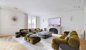 Sale Apartment Paris 16ème