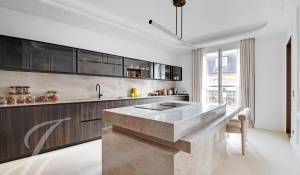 Sale Apartment Paris 16ème