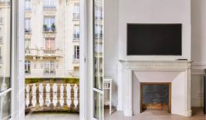 Sale Apartment Paris 16ème