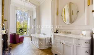Sale Apartment Paris 16ème