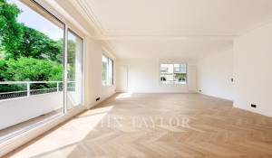 Sale Apartment Paris 16ème