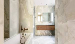 Sale Apartment Paris 16ème