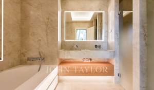 Sale Apartment Paris 16ème