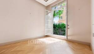 Sale Apartment Paris 16ème