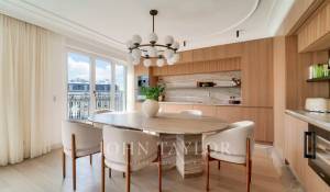 Sale Apartment Paris 16ème