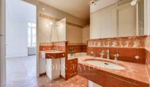 Sale Apartment Paris 16ème