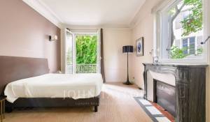 Sale Apartment Paris 16ème