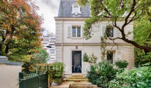 Sale Apartment Paris 16ème