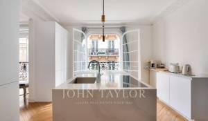 Sale Apartment Paris 16ème