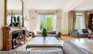 Sale Apartment Paris 16ème