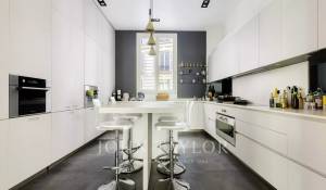 Sale Apartment Paris 16ème