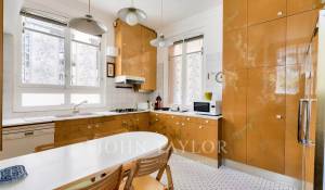 Sale Apartment Paris 16ème