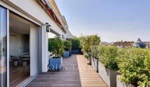 Sale Apartment Paris 16ème