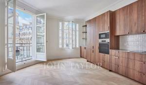 Sale Apartment Paris 16ème
