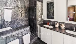 Sale Apartment Paris 16ème