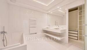 Sale Apartment Paris 16ème