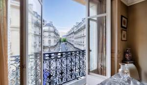 Sale Apartment Paris 16ème