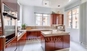 Sale Apartment Paris 16ème