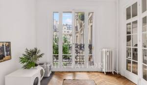 Sale Apartment Paris 16ème